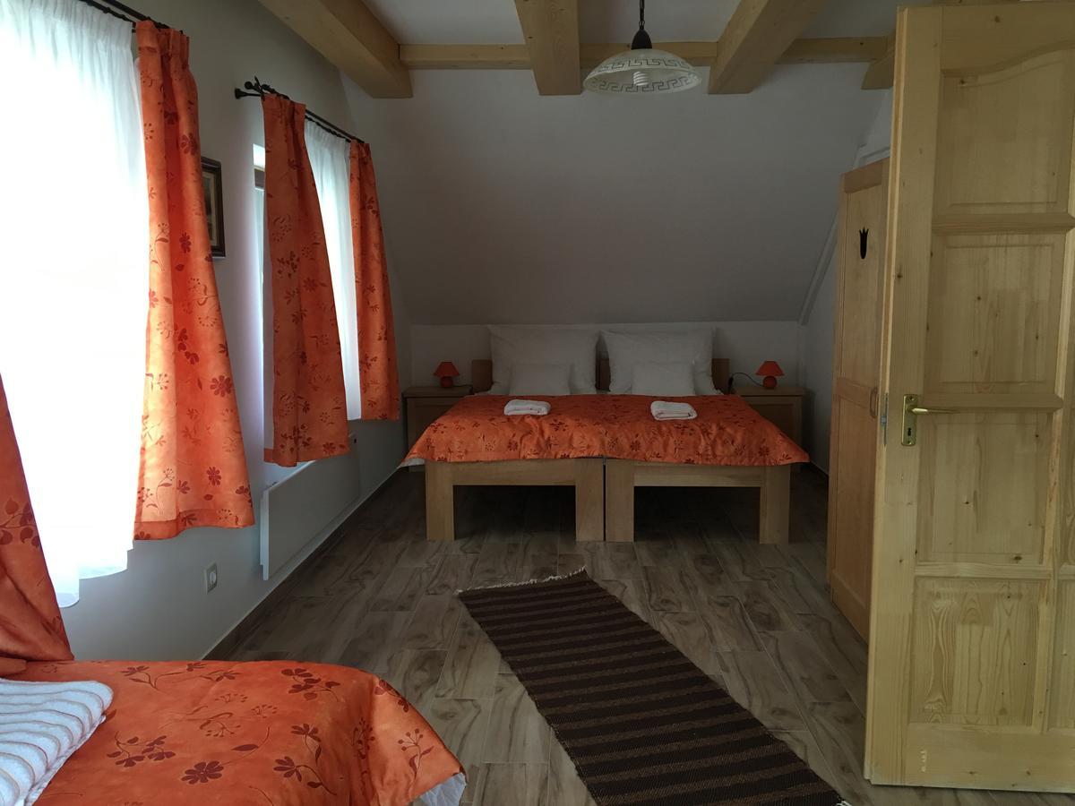 Csipke Lovaspanzió Orfű Exterior foto